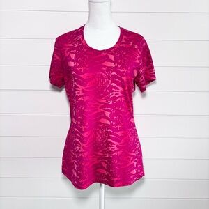 Under Armour Woman's Heat gear fitted pink animal design short sleeve top size M